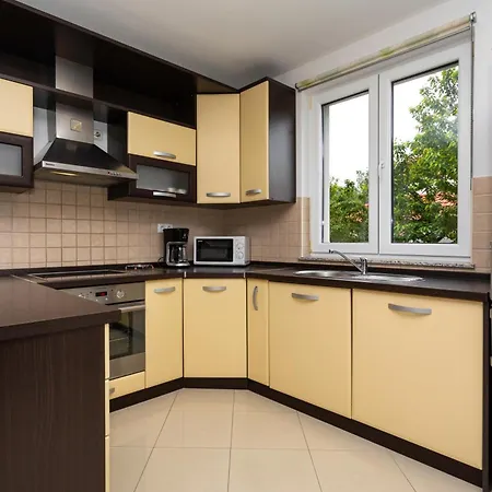 Mia Apartment