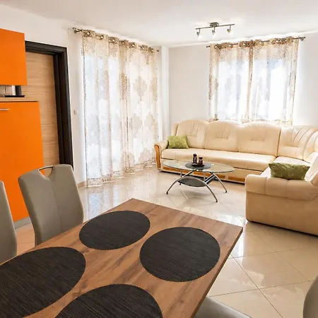 Apartment Mia
