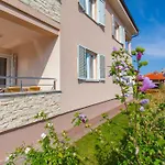 Apartment Mia Baška